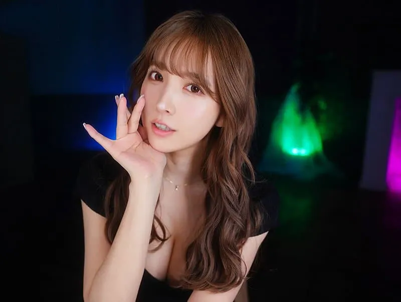 Yua mikami và những chuyện quyến rũ gạ chịch nhẹ nhàng