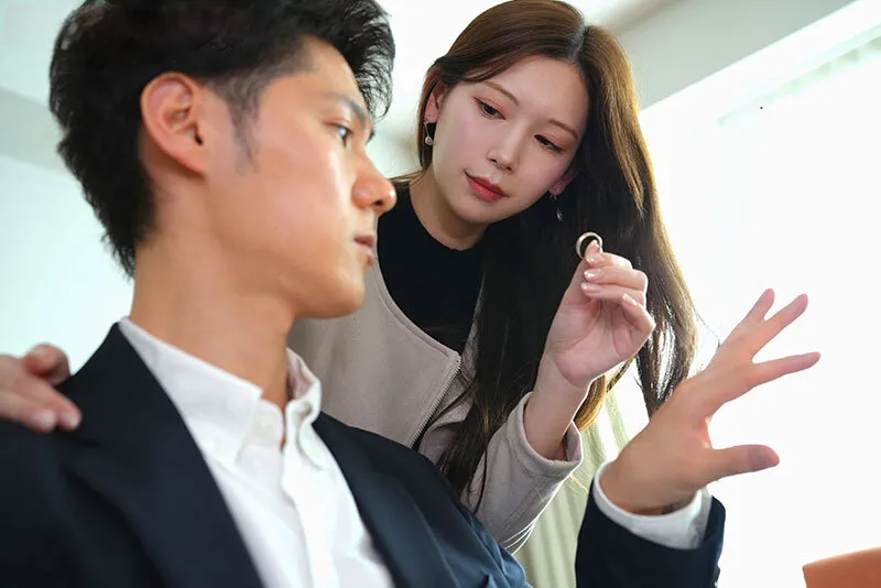 Người vợ đi đi chơi, chồng yêu ở nhà bị nhỏ em bà xã gạ xoạc không trượt phát nào